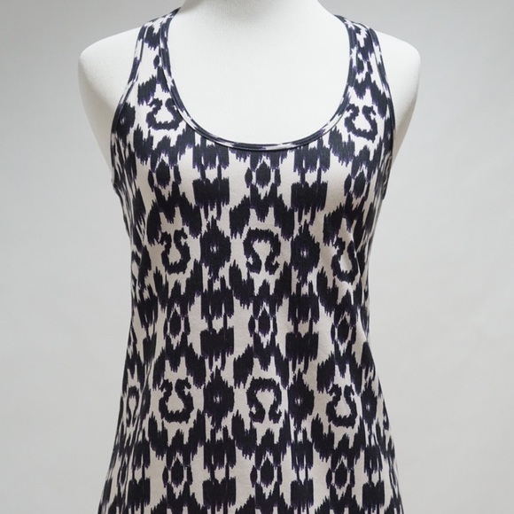 lululemon athletica Tops - Lululemon work out Top